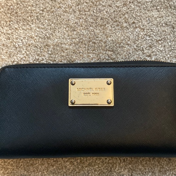 MICHAEL Michael Kors Handbags - Michael Kors Wallet
